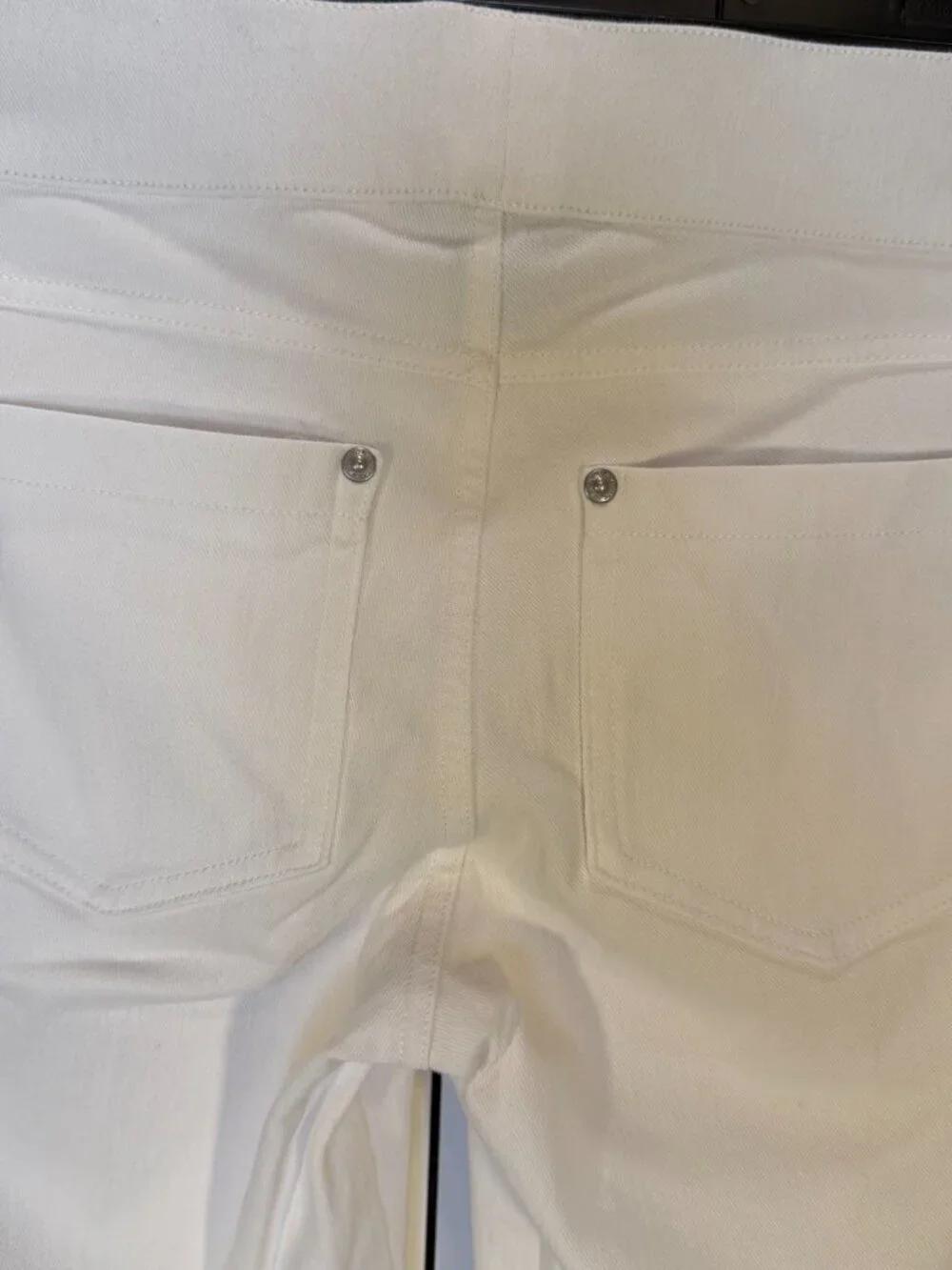 Simply Vera Vera Wang Women's Simply Vera White Bermuda Shorts M - Picture 6 of 12